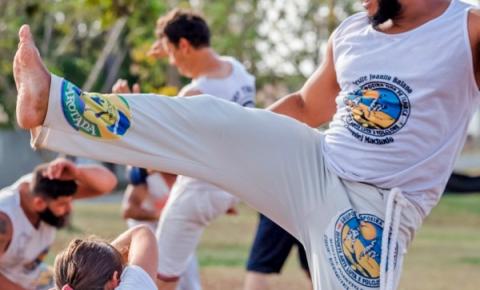 ​Esporte inicia aulas de capoeira e muay thai na segunda-feira  